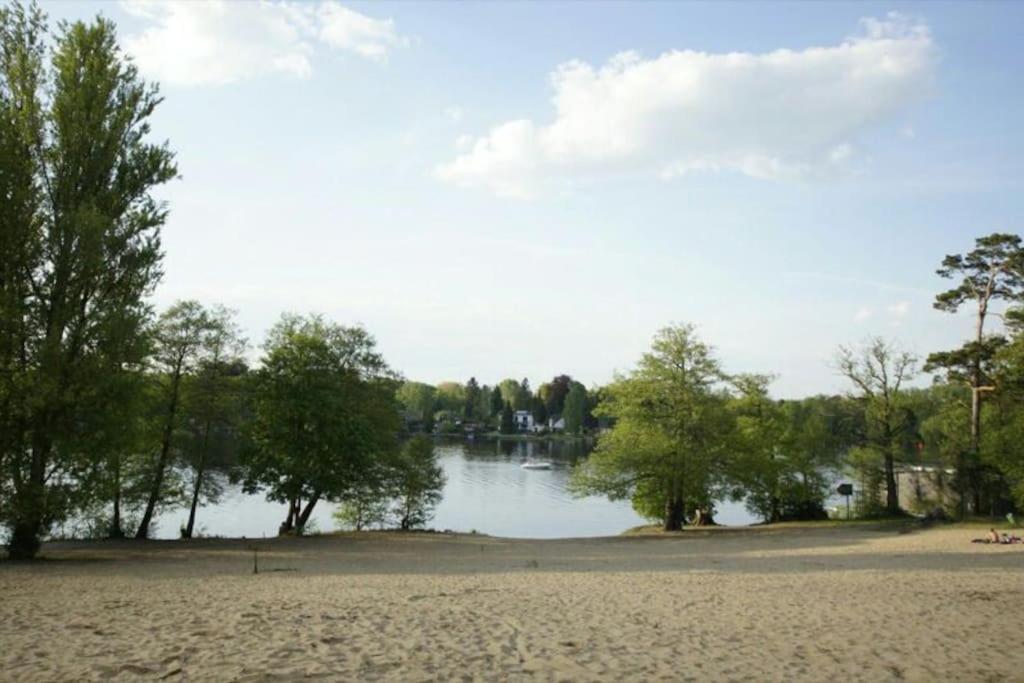 Dachwohnung Mit Wasserblick Und Eigenem Bootssteg Berlin Luaran gambar
